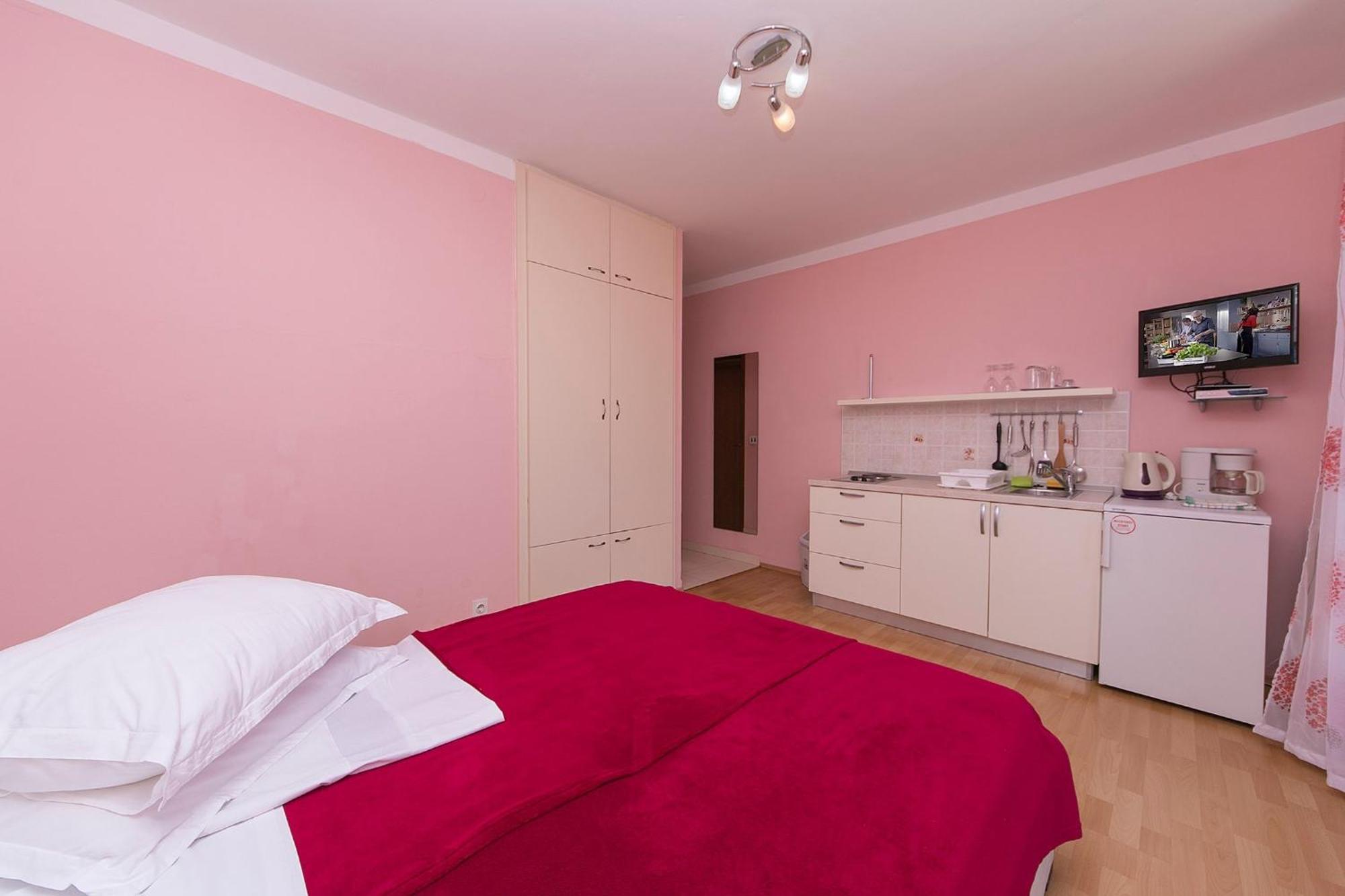 Apartments By The Sea Brela, Makarska - 20778 Phòng bức ảnh